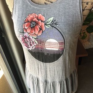 Girls graphic tank top.